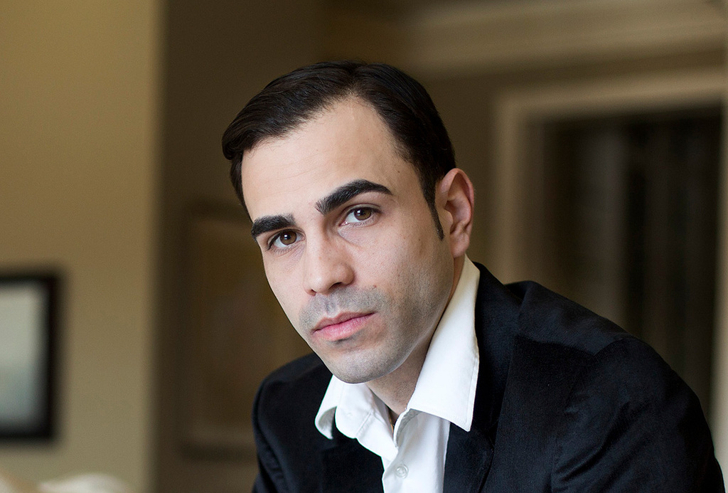 mafiaboy ddos attacks yahoo ebay dell cnn amazon